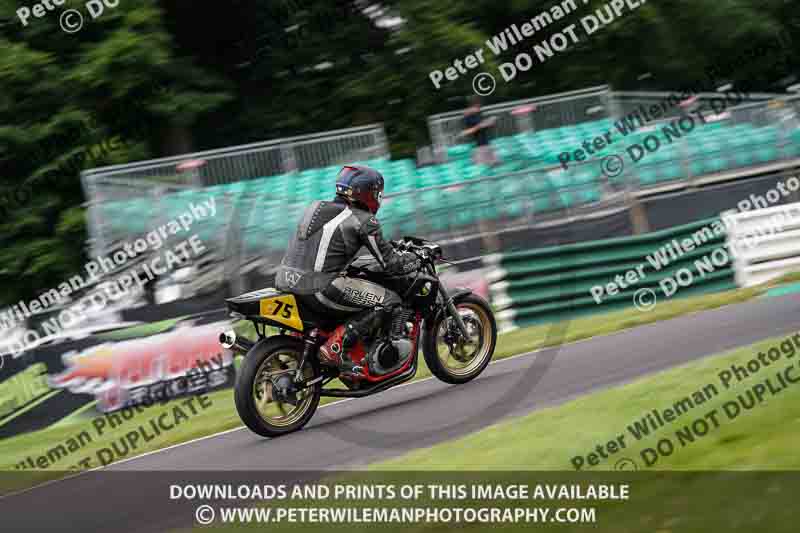 cadwell no limits trackday;cadwell park;cadwell park photographs;cadwell trackday photographs;enduro digital images;event digital images;eventdigitalimages;no limits trackdays;peter wileman photography;racing digital images;trackday digital images;trackday photos